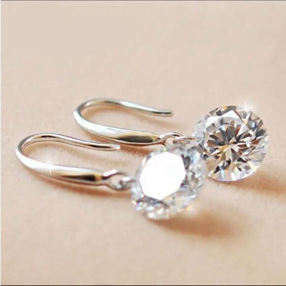 #28 1 Carat Sterling Silver Drop Earrings - Picture 5 of 8